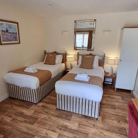 The Fox & Hounds Hotel Faringdon Cameră foto